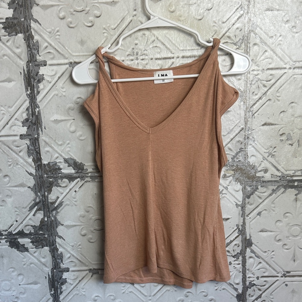LNA Women's Tan V-Neck cold shoulder twisty top